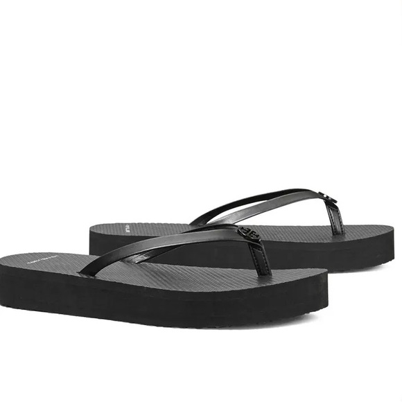 Tory Burch Black Flatform Flip Flop NWT - Picture 2 of 12